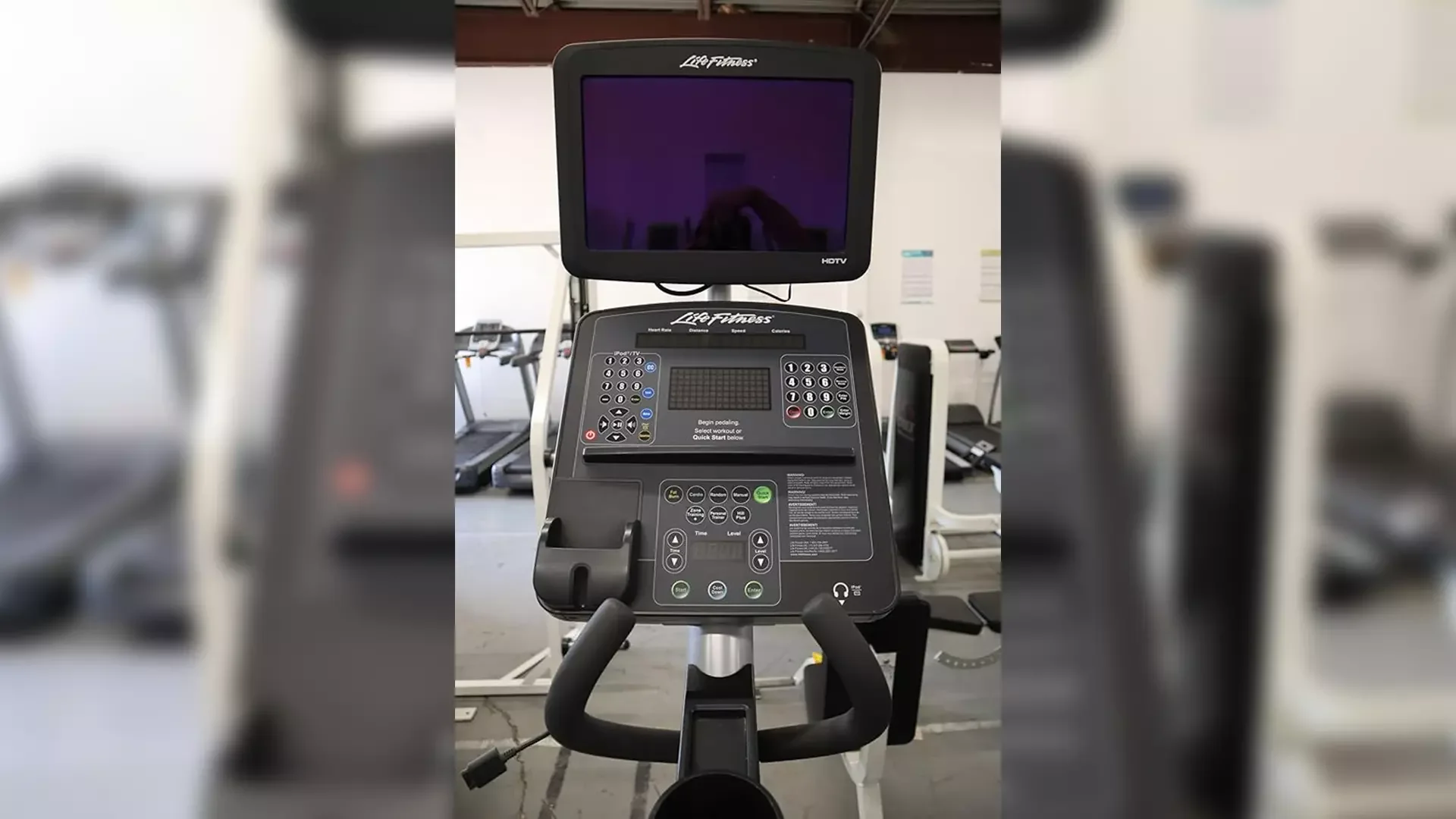 [RENT] Life fitness CLSX Elliptical - Image 3