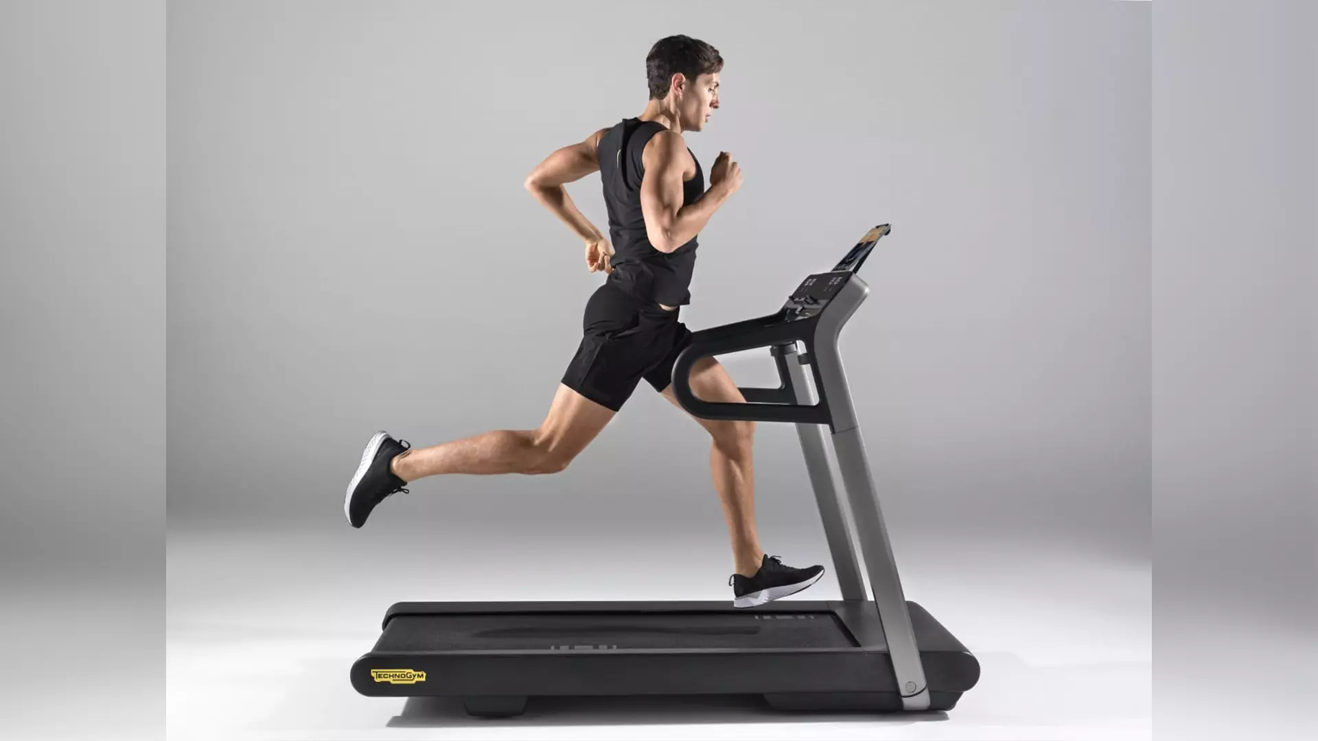 [RENT] Technogym My Run Treadmill - Image 4